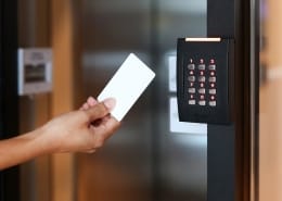 اتصال راهبند بازویی به سیستمهای اکسس کنترل و پلاکخوان