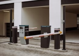 سیستم راهبندهای هیدرولیک در مقابل الکترومکانیک
