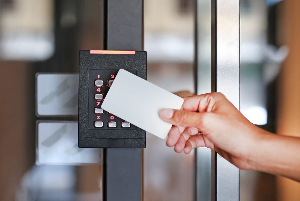 کارتهای RFID در سیستمهای اکسس کنترل